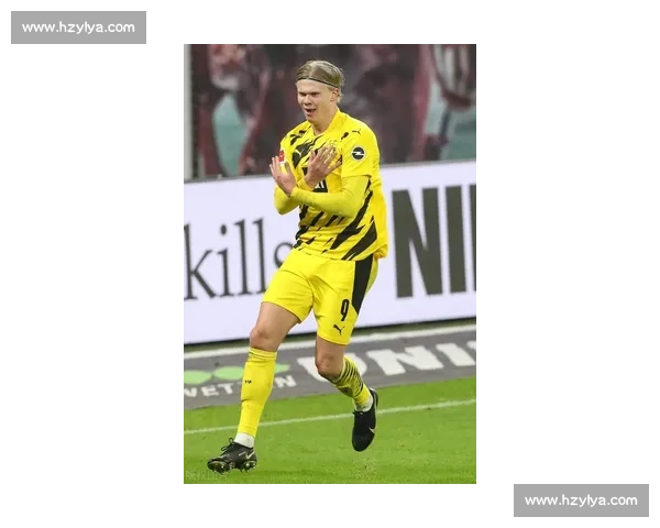 罗马诺确认！巴萨 2500 万欧签西班牙人门神，霍安 - 加西亚即将正式亮相